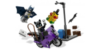 LEGO SUPER HEROES La pouruite de catwoman 2012